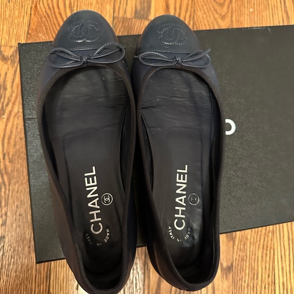 Chanel Ballet Flats 36.5 - Picture 5 of 9